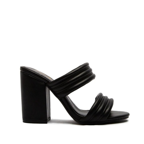 Bold Black Two Strap Slip On Heeled Sandals Size 8.5 - Picture 2 of 4